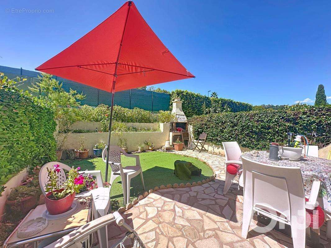 Maison à VILLENEUVE-LOUBET