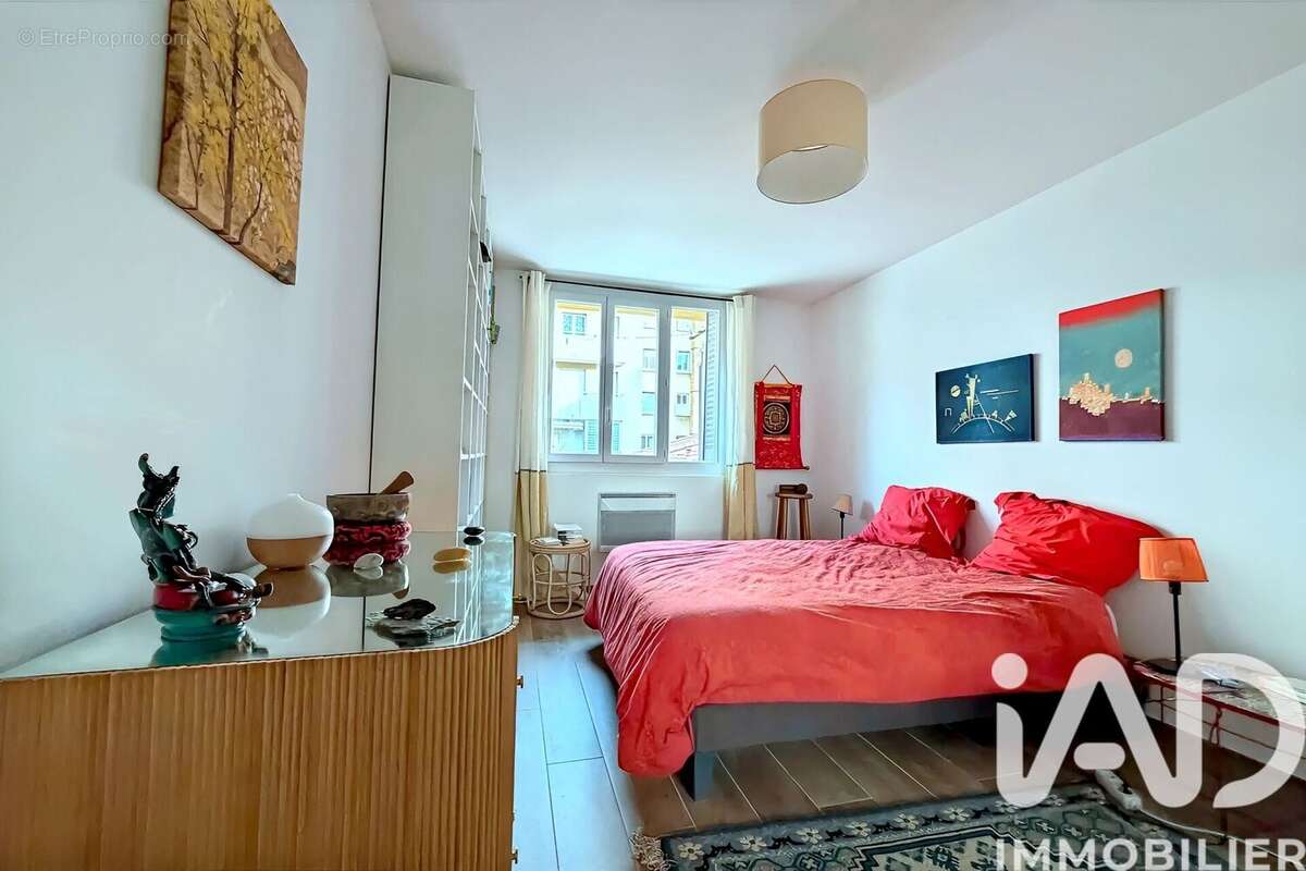 Photo 6 - Appartement à MARSEILLE-5E