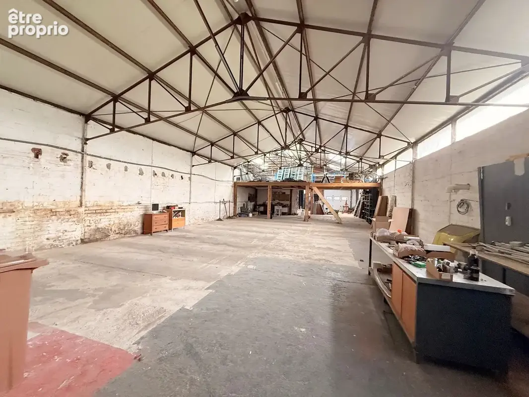 Commerce 800 m² à vendre à Houdan (78550) - photo 4