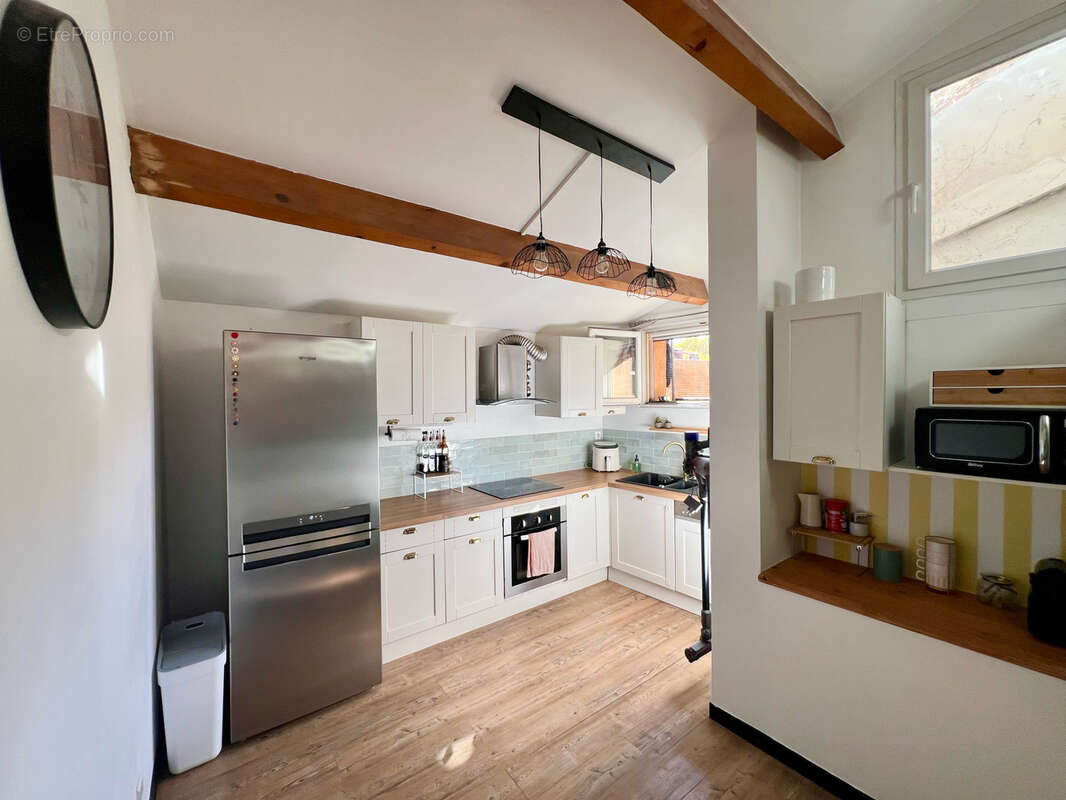 Appartement à AURIOL