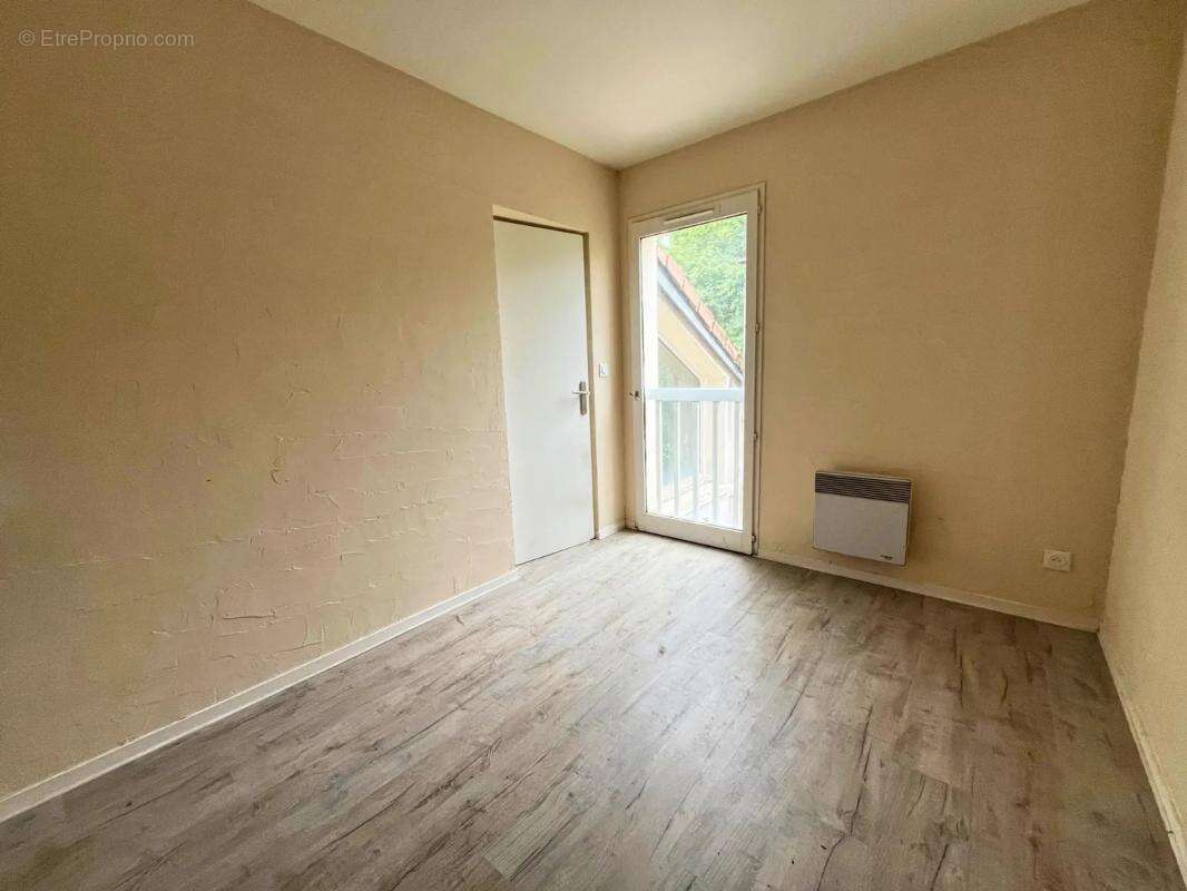 Maison à VILLEFONTAINE