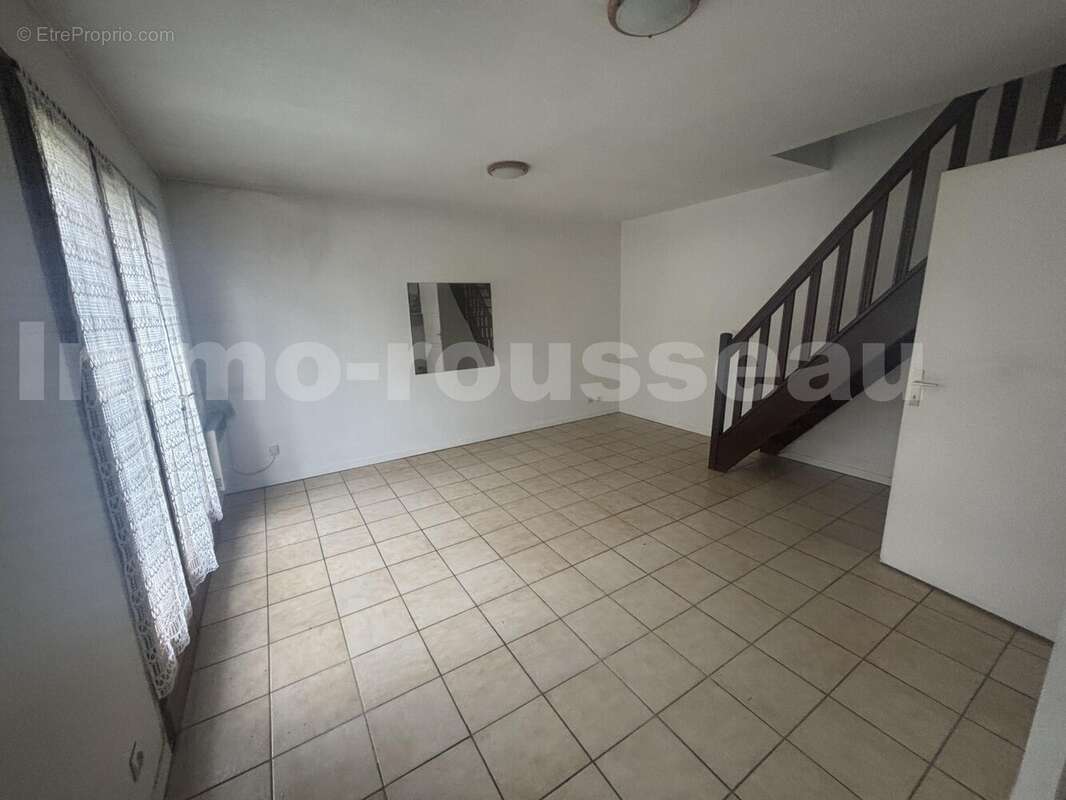 IMG_6565 - Appartement à MOUSSY-LE-VIEUX