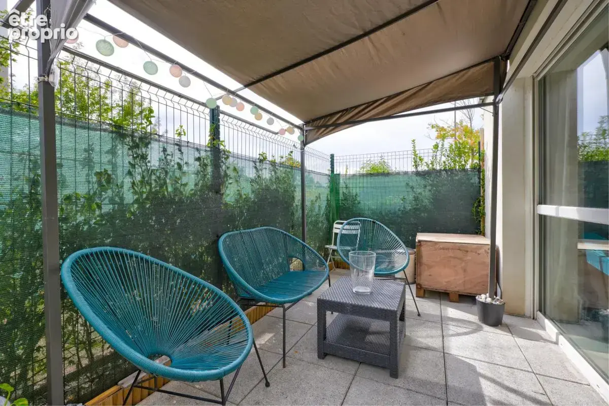Appartement de 4 pièces de 81 m² à Vénissieux - photo 4