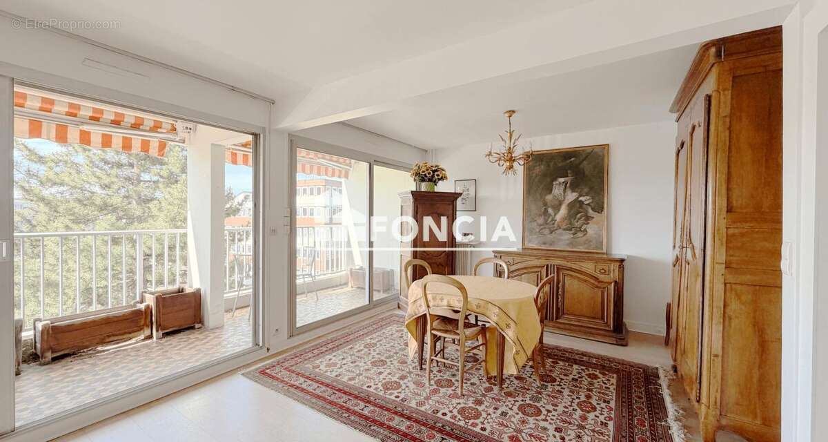Appartement à MARLY-LE-ROI