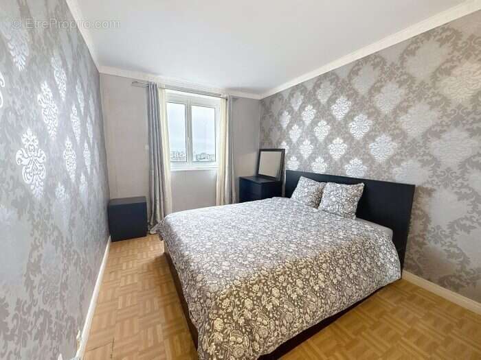 Appartement à CHEVILLY-LARUE