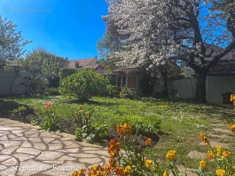 Maison à FRANCONVILLE