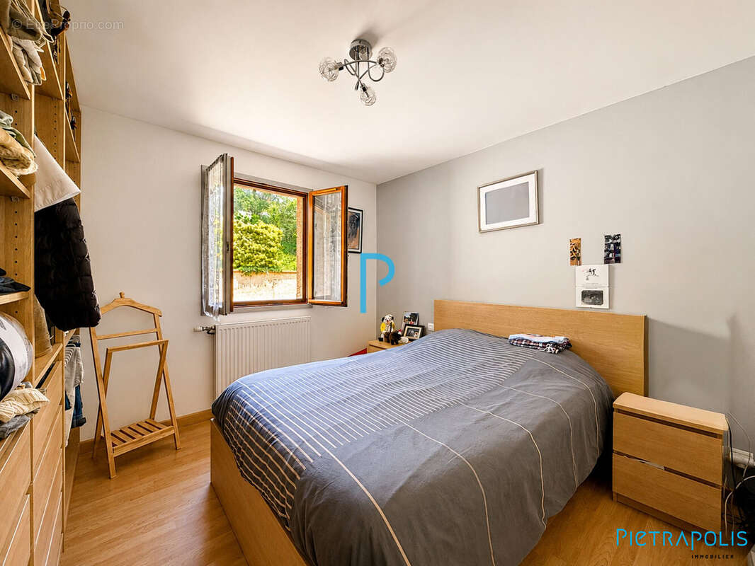 Maison 120 m² à Tarare  - photo 8