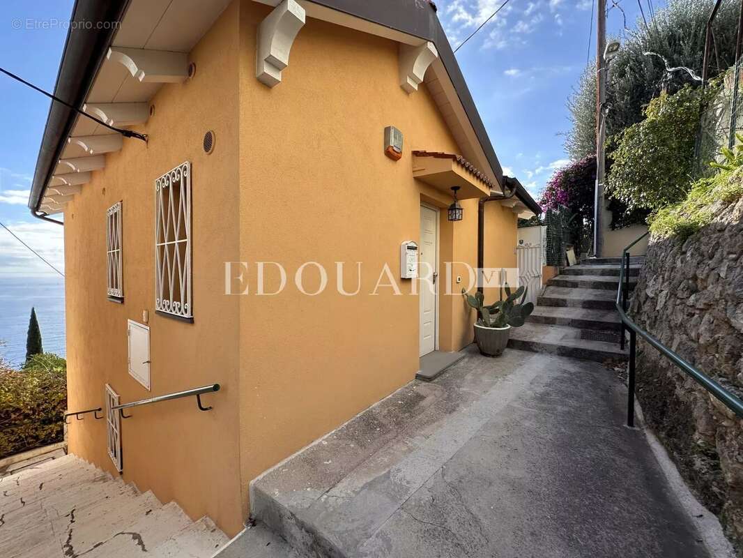 Maison à ROQUEBRUNE-CAP-MARTIN