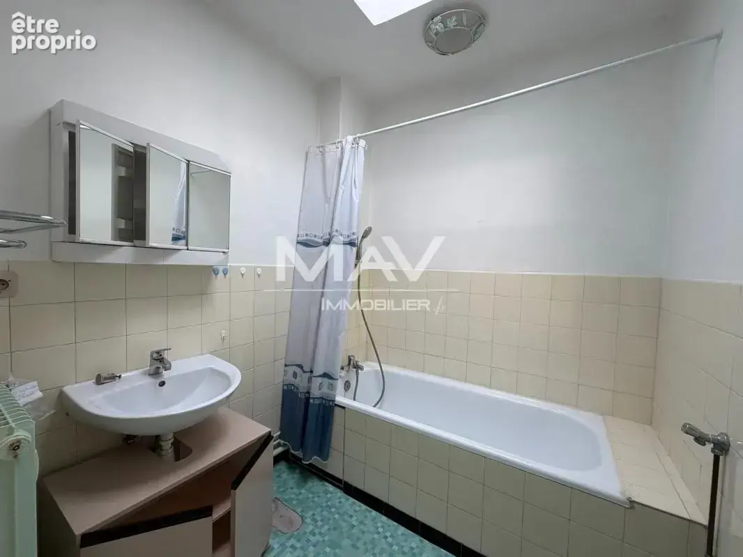Appartement 46 m² à Tourcoing  - photo 9
