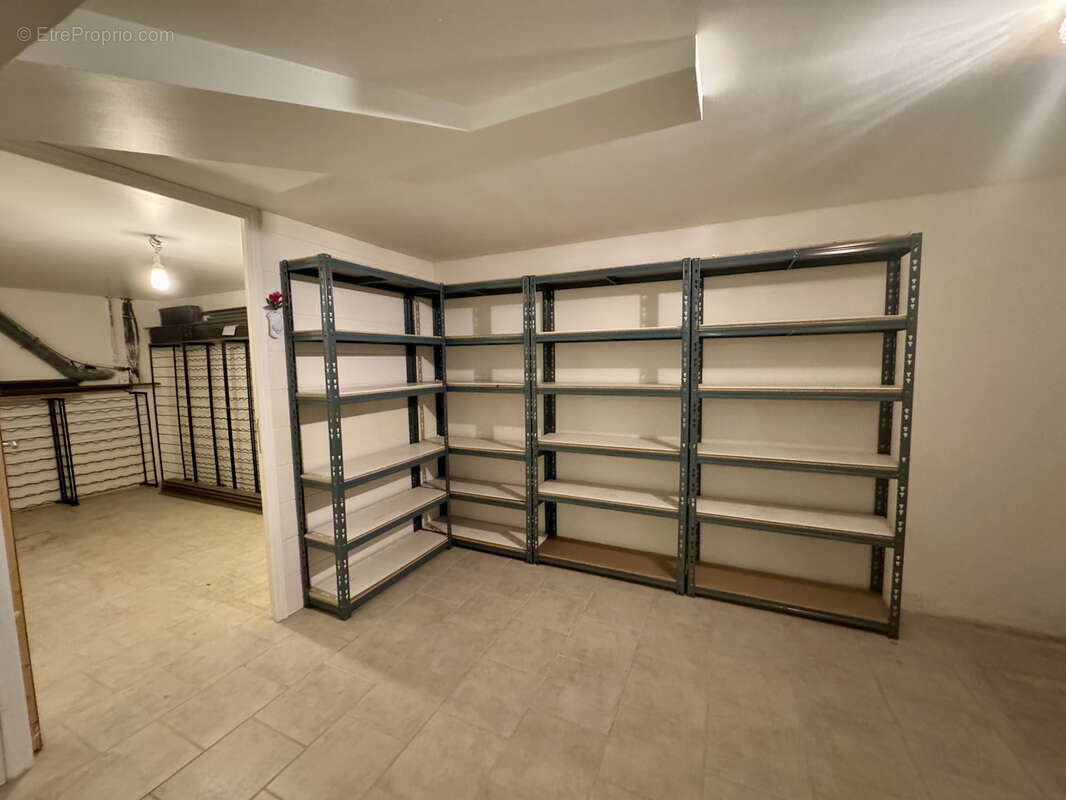 Maison à ROQUEBRUNE-SUR-ARGENS