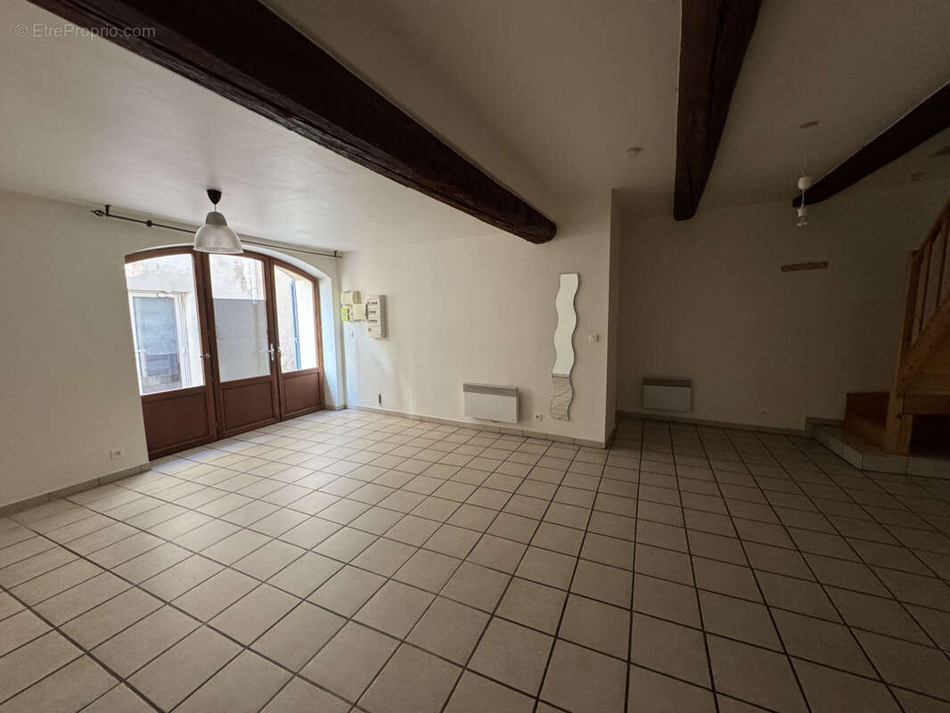 Maison à COURSAN