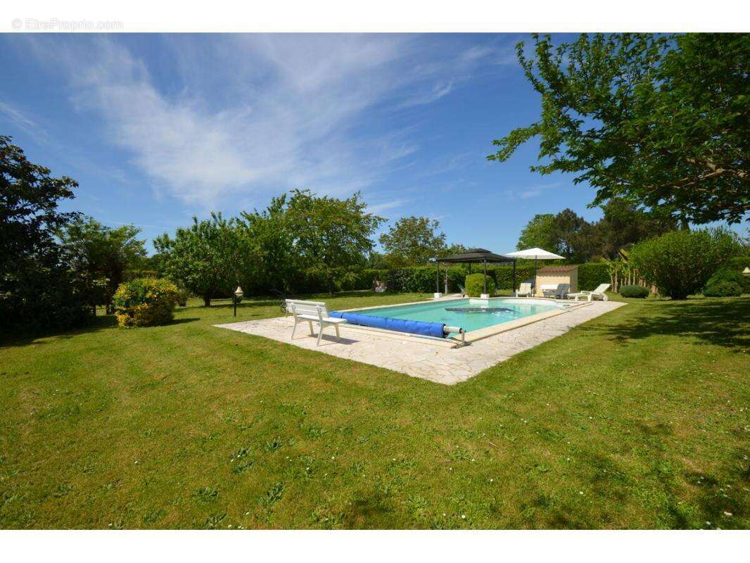 Maison à MONTPON-MENESTEROL