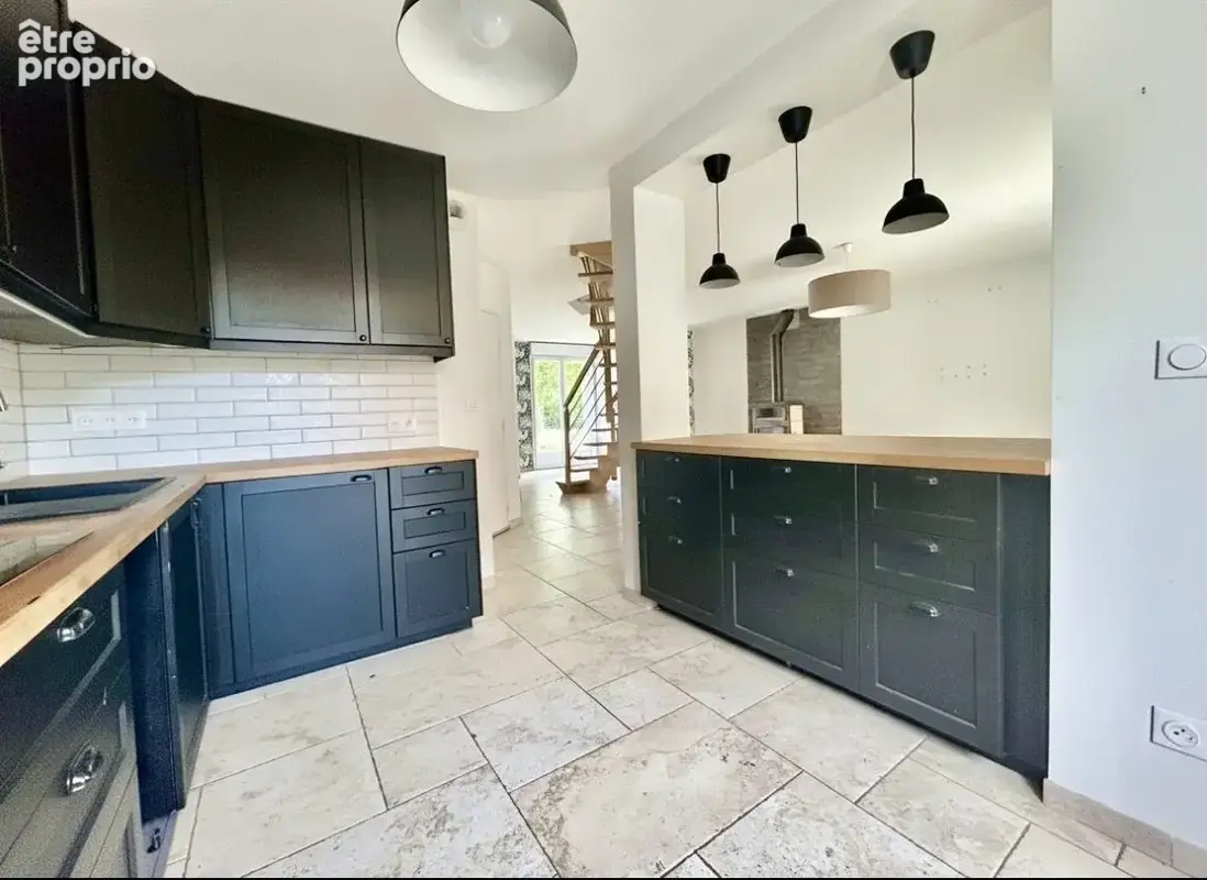 Maison 117 m² à Saint-Denis-En-Val  - photo 3