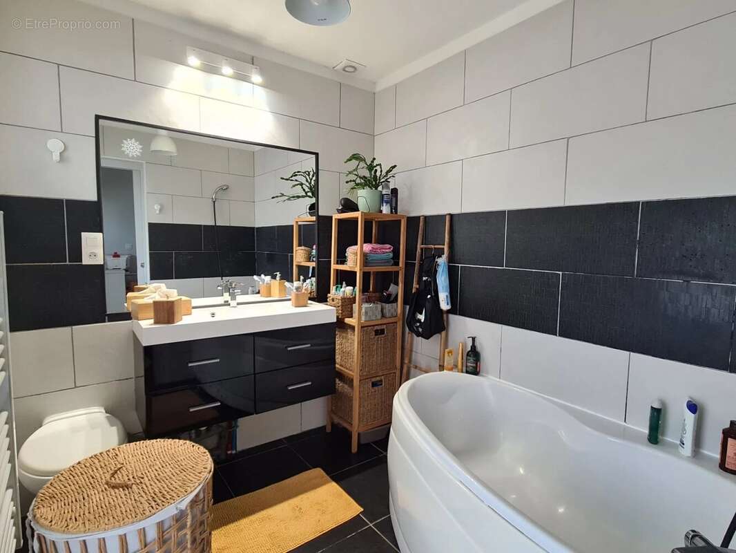 Maison à SAINT-JEAN