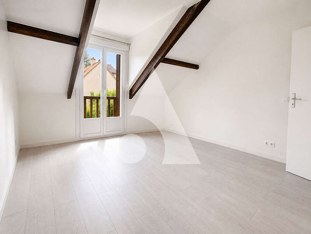 Appartement  Maison de ville  4 pièces 62.27 m² (76 m² au sol) - photo 6