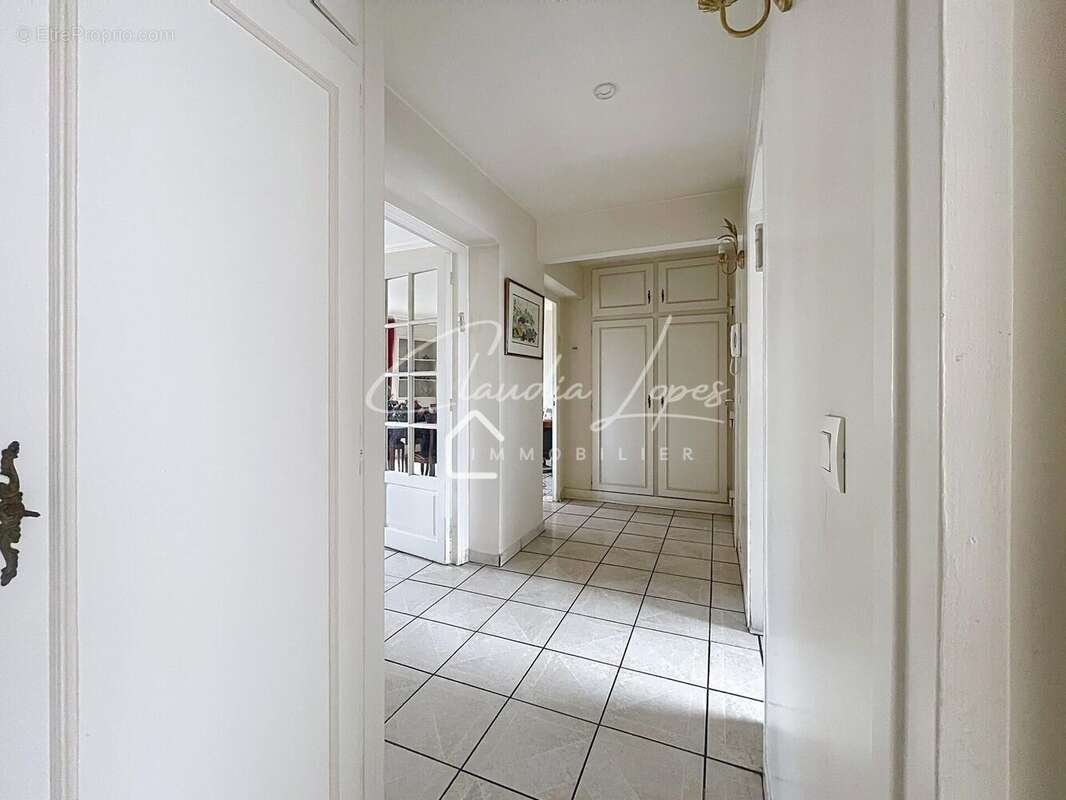 Photo 7 - Appartement à ENGHIEN-LES-BAINS