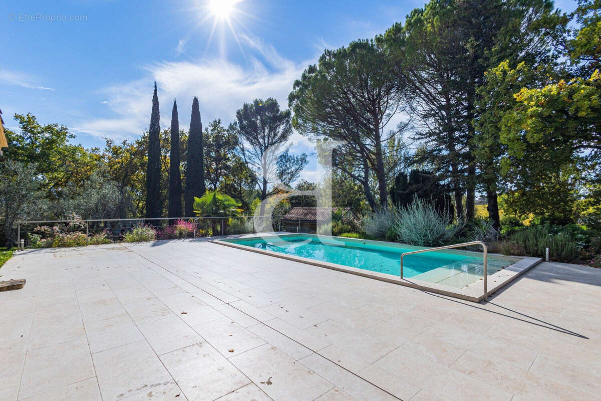 Maison à VAISON-LA-ROMAINE