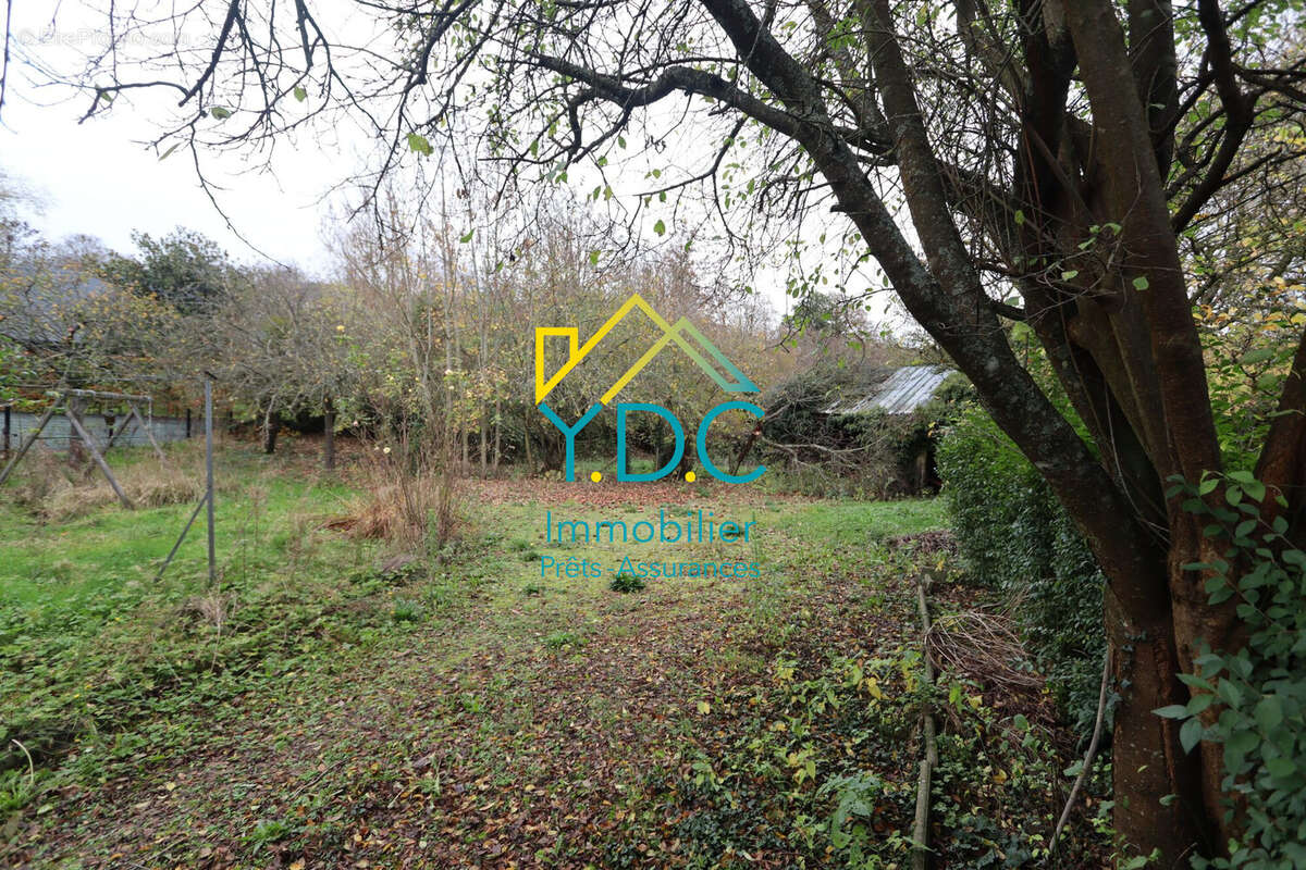 Terrain à HERICOURT-EN-CAUX