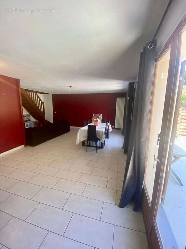 Maison à BOUSSY-SAINT-ANTOINE