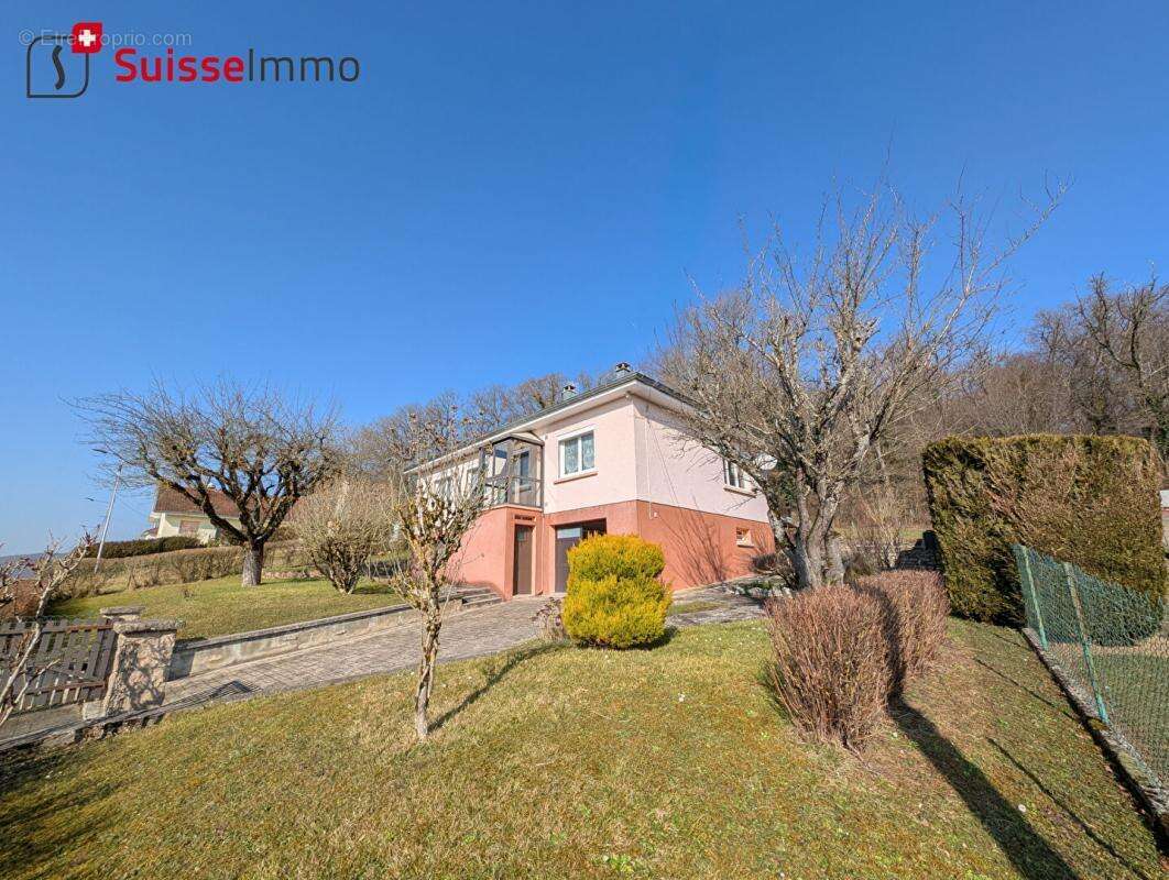 Maison à L&#039;ISLE-SUR-LE-DOUBS