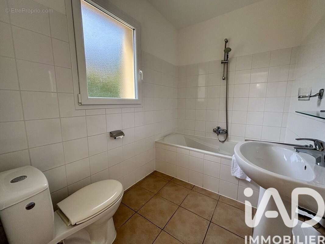 Maison 75 m² à Les Forges  - photo 9