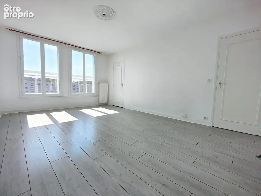 Appartement Versailles 3 pièce(s) 70.38 m2 - photo 2