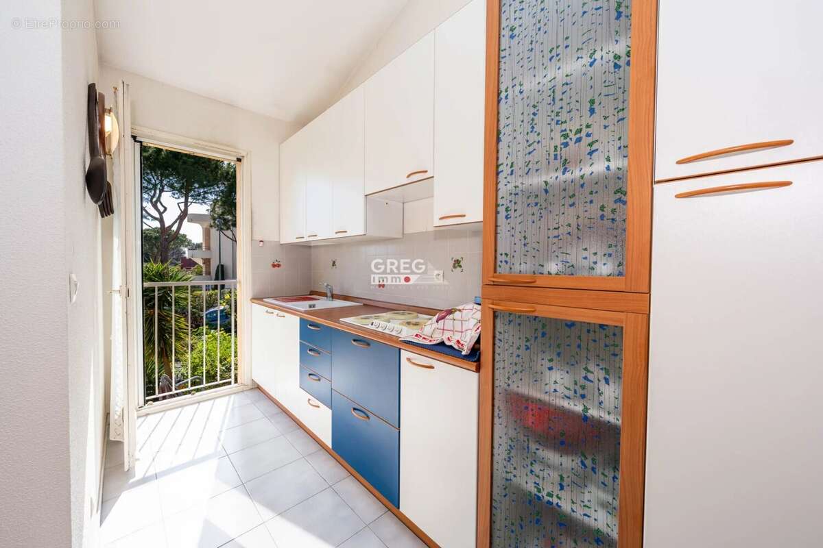 Appartement à VILLENEUVE-LOUBET