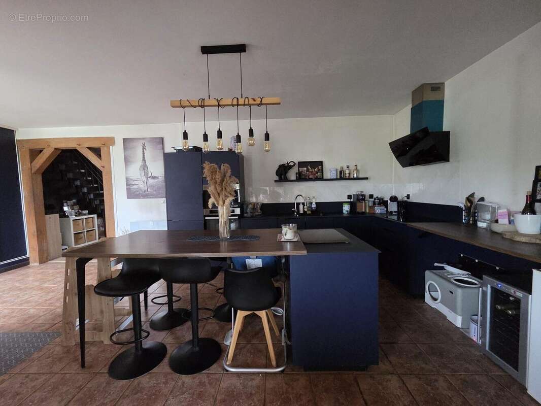 Maison 109 m² à Pernay  - photo 3