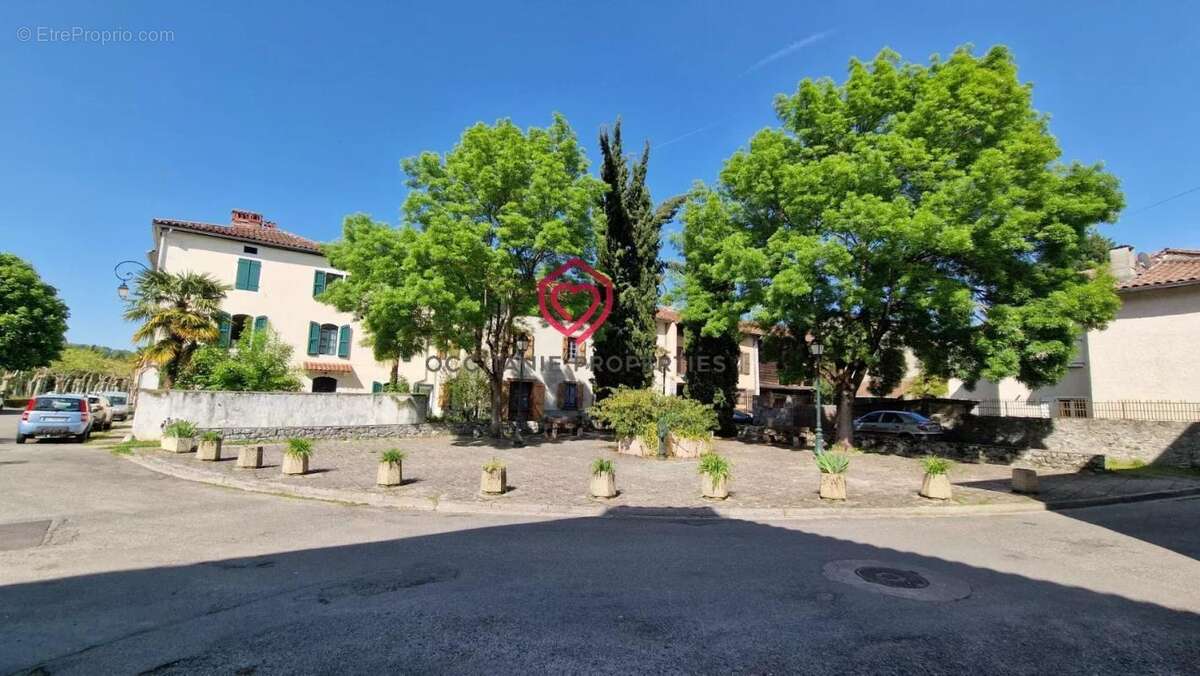 Maison à PRAT-BONREPAUX