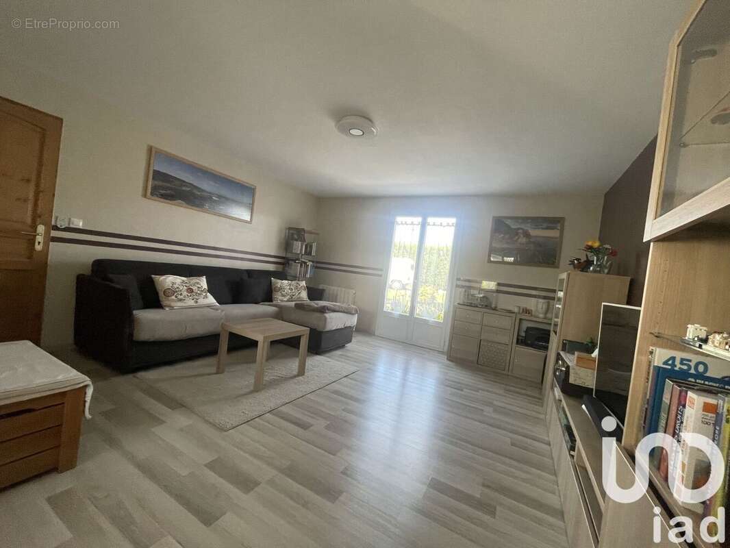 Photo 2 - Maison à LA CHAPELLE-RABLAIS