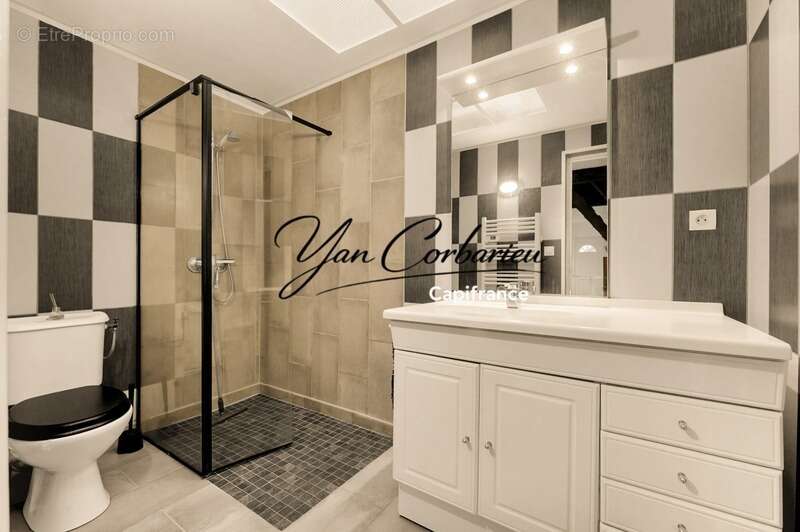 Maison à LEZAT-SUR-LEZE