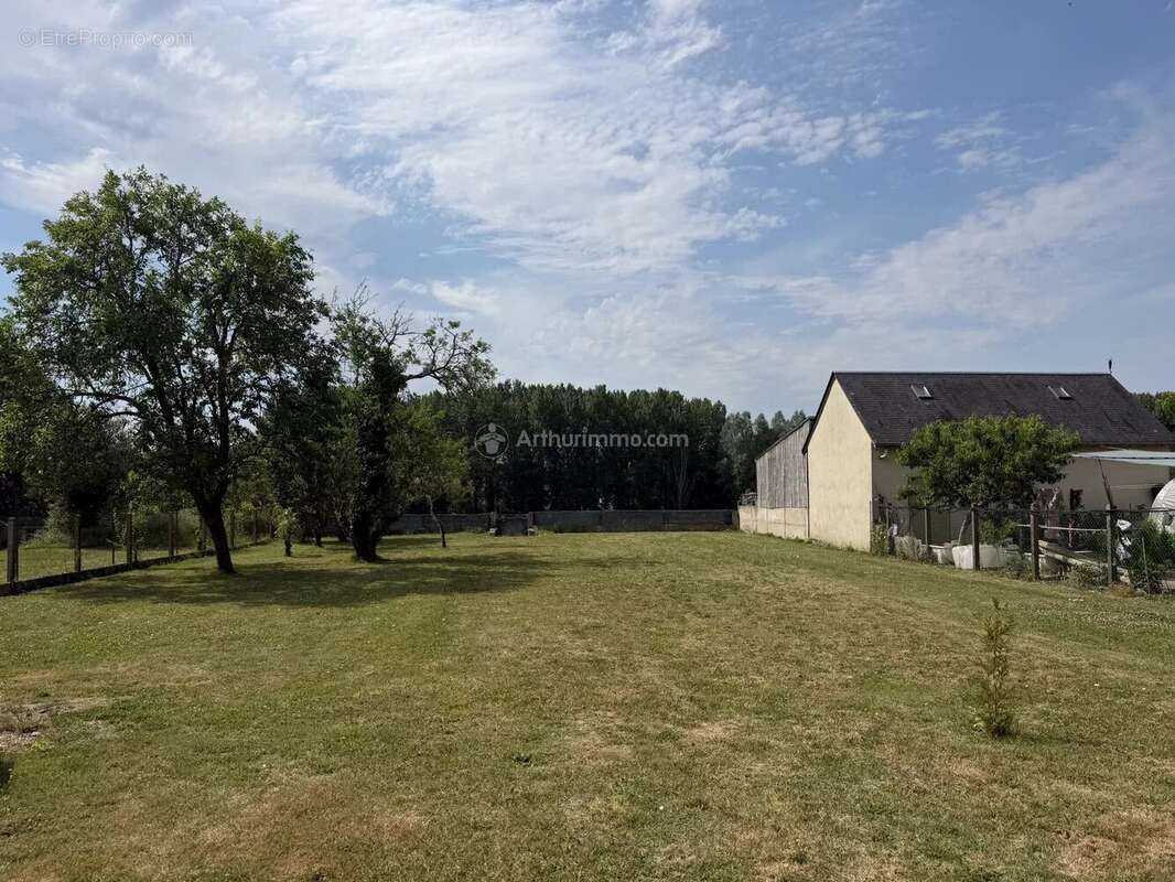 Maison à VOUVRAY-SUR-LOIR