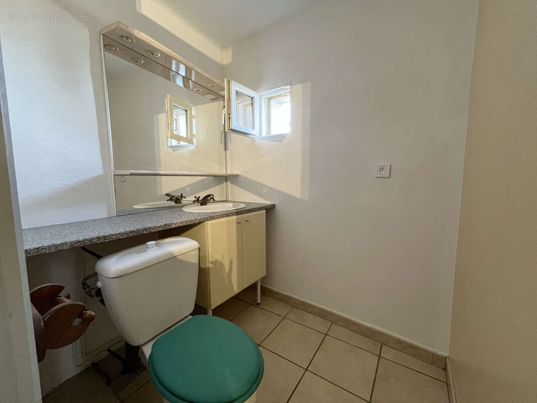 Maison à MONTBRUN-DES-CORBIERES