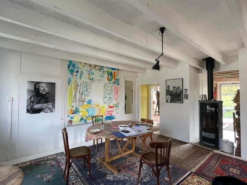 Maison à SAINT-JUNIEN