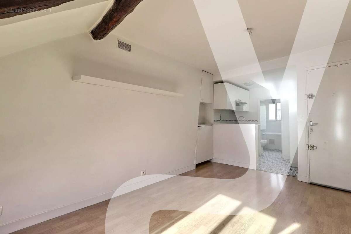 Appartement à PARIS-11E