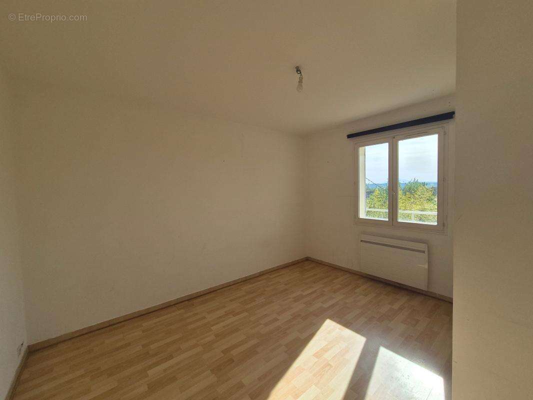 Maison à PONT-SAINT-ESPRIT