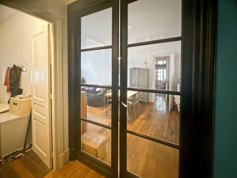 Appartement T4– 90,68 m² Carrez – Terrasse – Annexes – Triangle d’Or Annecy - photo 13