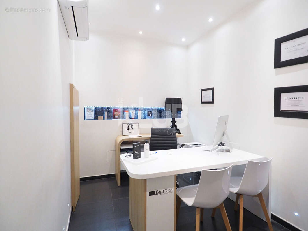 Commerce à AIX-EN-PROVENCE