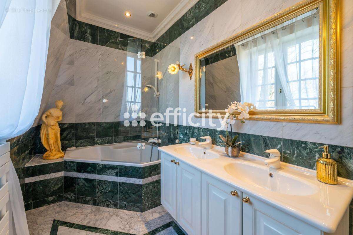 Maison à EPINAY-SUR-ORGE