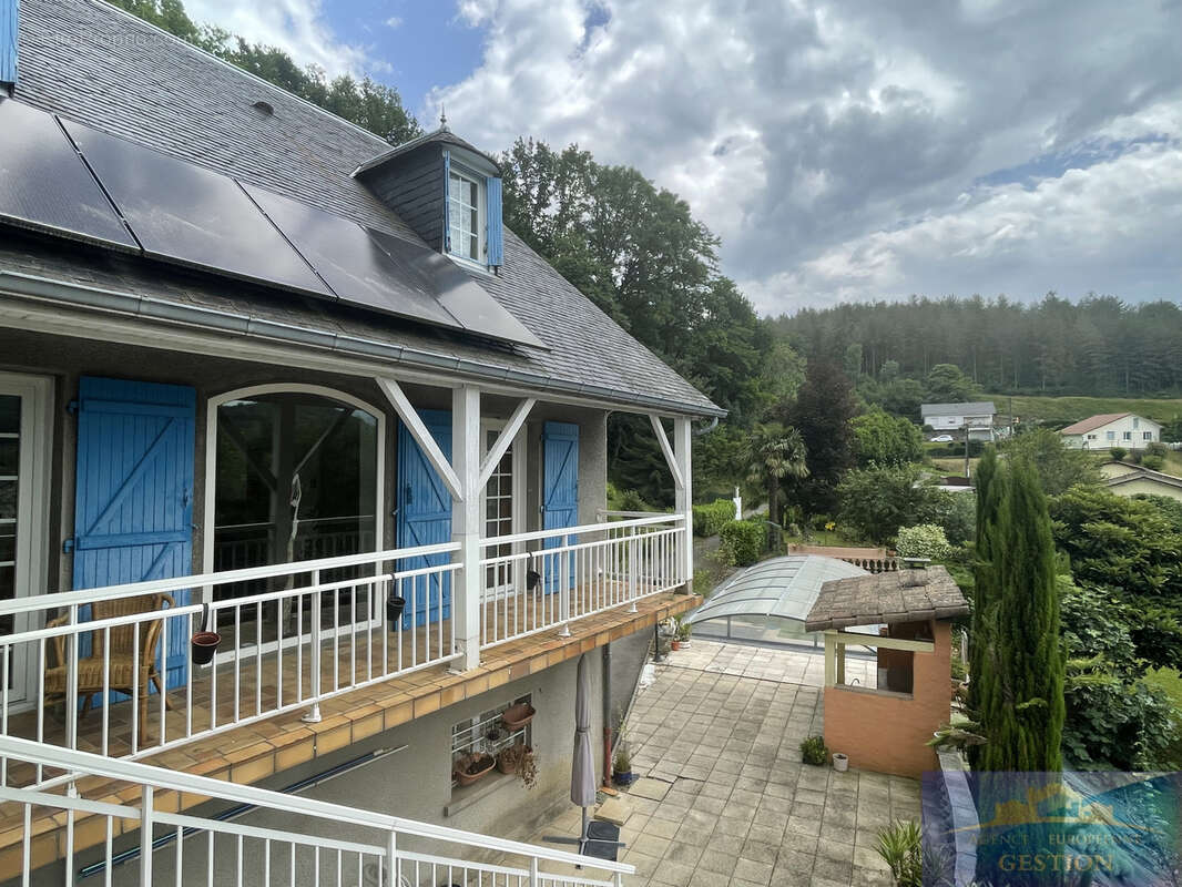 Maison à ADE