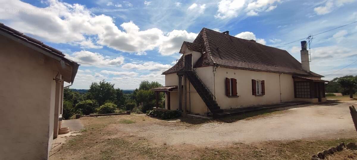Maison à MOULEYDIER