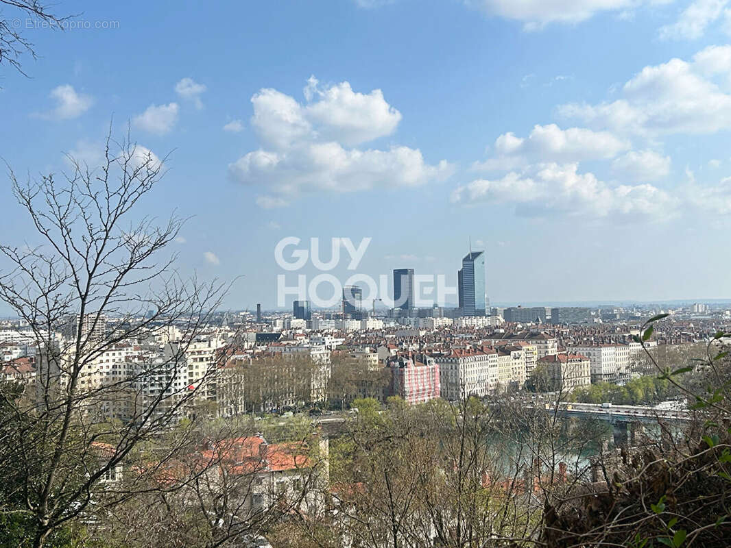 Appartement à LYON-4E