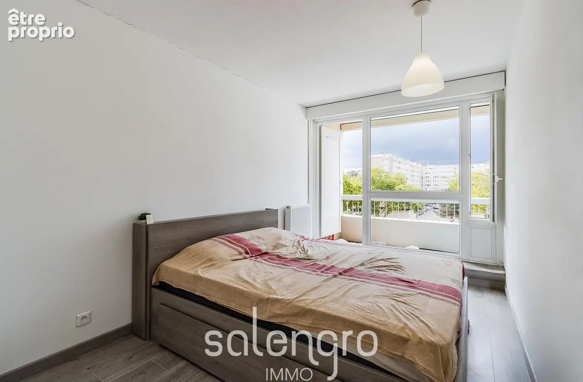 Appartement 5 pièces 96 m² à vendre à Villeurbanne (69100) - photo 5