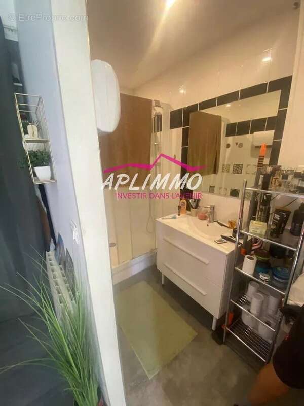 Appartement à LE TEIL