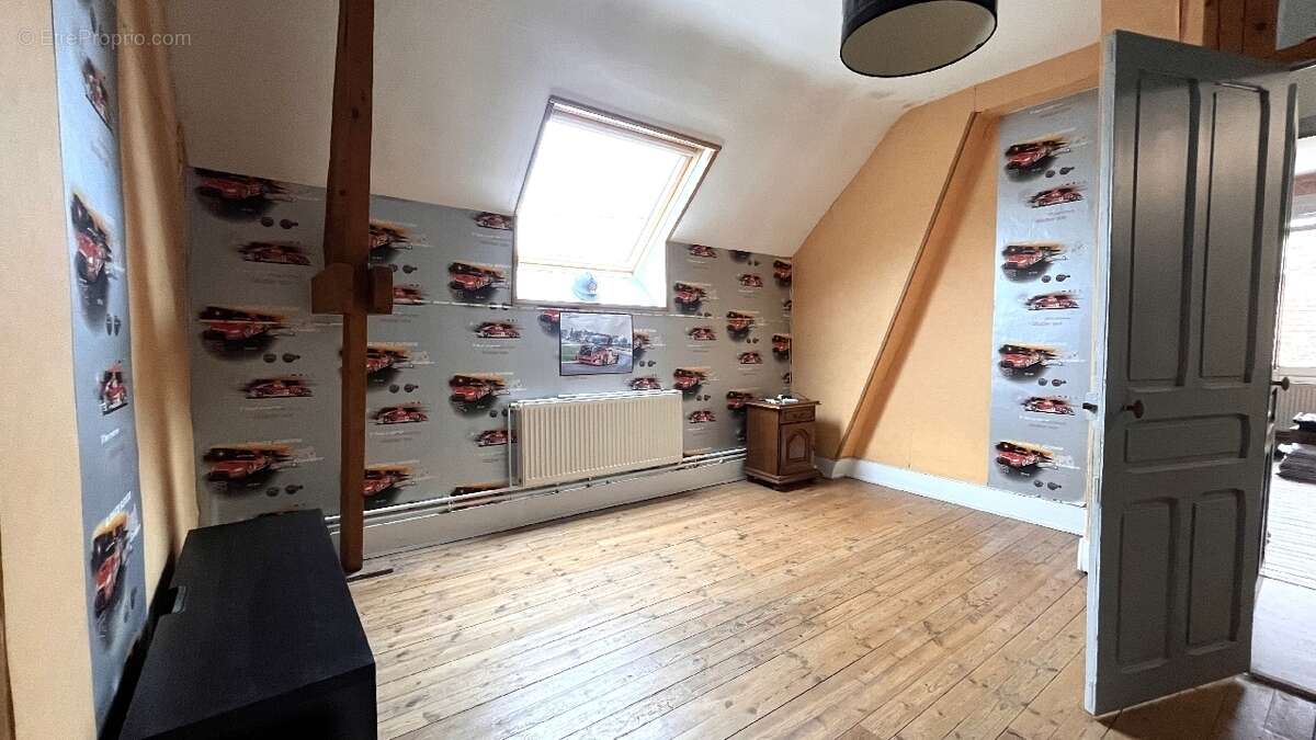Maison à GREVILLERS