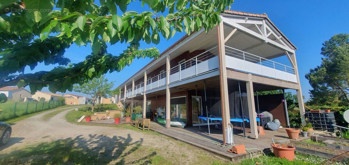 Maison à SAINT-SATURNIN