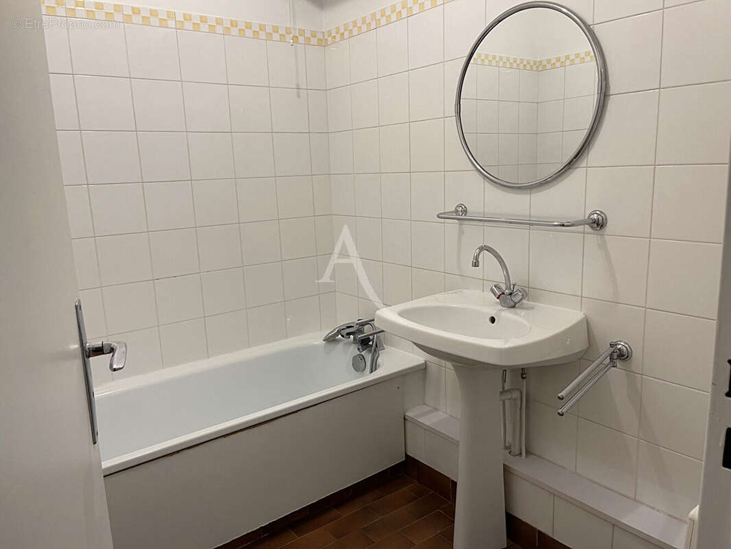 Appartement à PARIS-12E