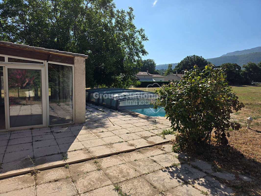 Maison à NANS-LES-PINS