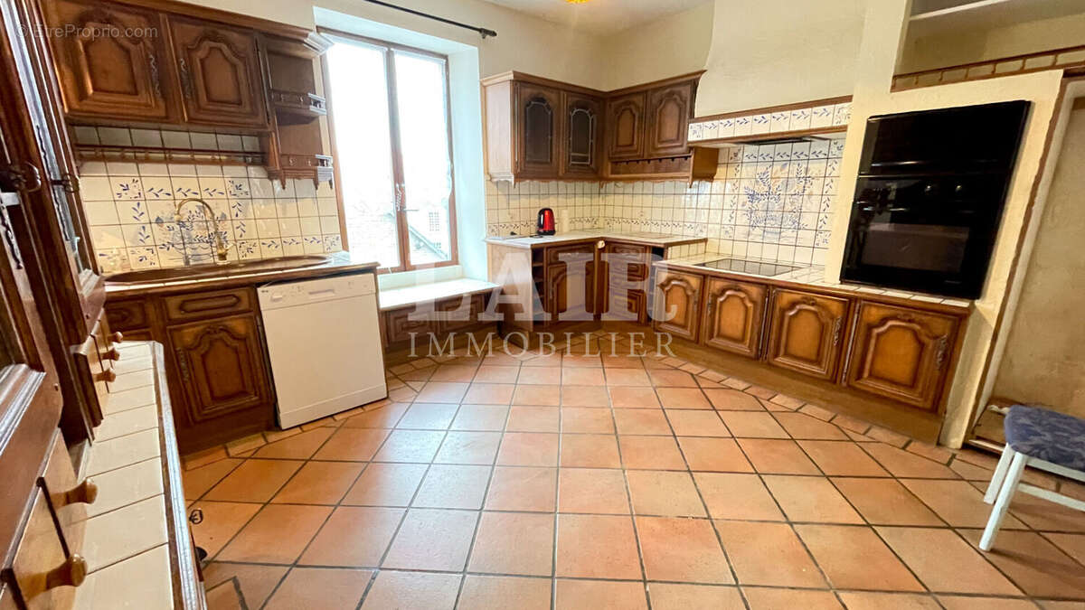 Maison à FRESNAY-SUR-SARTHE