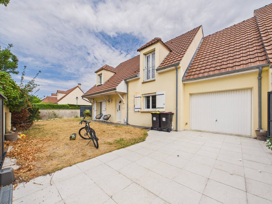 Rue de la Meunerie / Maison familiale / 5 chambres / Jardin - photo 1